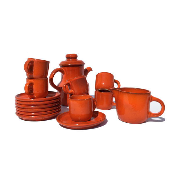 Magnifique service à café ou a thé orange en grès - Années 50/60 disponible sur le eshop de Madame M