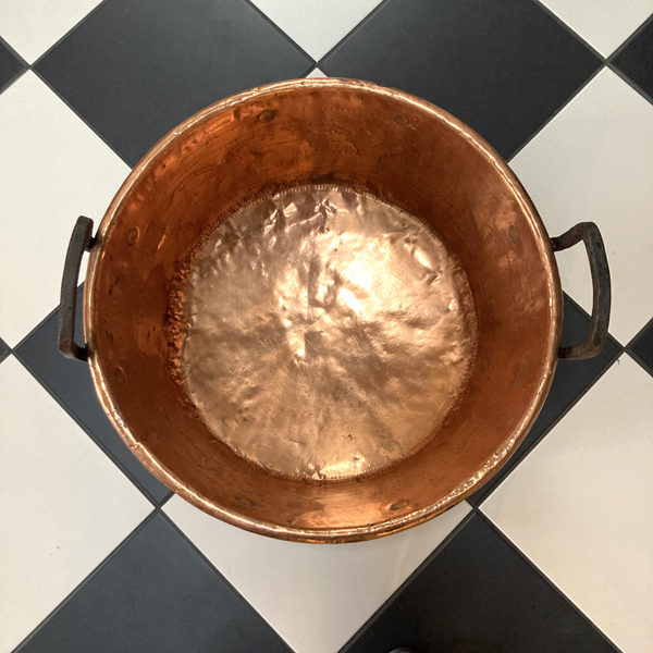 Magnifique bassine à confiture en cuivre avec poignets