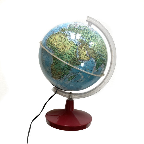 Ancienne lampe globe terrestre datant des années 70/80