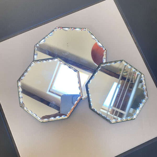 Lot de 3 petits miroirs octogonaux biseautés à poser - vue d'ensemble